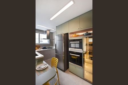 Apartamento à venda com 236m², 4 quartos e 4 vagas