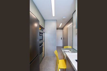 Apartamento à venda com 236m², 4 quartos e 4 vagas
