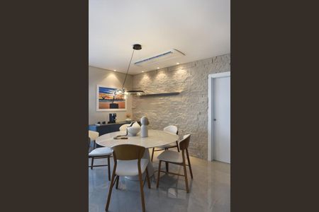 Apartamento à venda com 236m², 4 quartos e 4 vagas