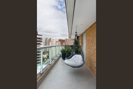 Apartamento à venda com 236m², 4 quartos e 4 vagas