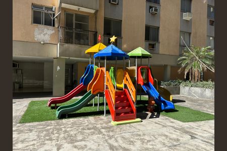 Apartamento à venda com 55m², 2 quartos e 1 vagaÁrea comum - Playground