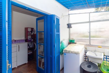Casa à venda com 94m², 3 quartos e 1 vaga Casa à venda com 94m², 3 quartos e 1 vagaÁrea de Serviço