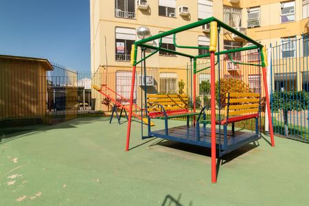 Apartamento à venda com 75m², 2 quartos e 1 vagaÁrea comum - Playground