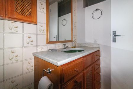 Apartamento à venda com 75m², 2 quartos e 1 vagaBanheiro