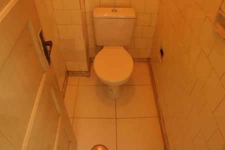 Apartamento à venda com 125m², 2 quartos e sem vagaBanheiro de Serviço