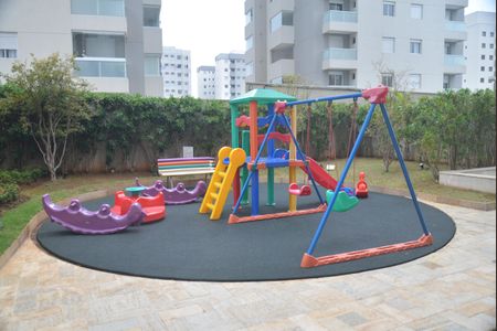 Apartamento à venda com 70m², 2 quartos e 2 vagasÁrea comum - Playground