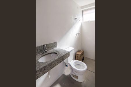 Apartamento à venda com 62m², 2 quartos e 2 vagasBanheiro da Suíte 2