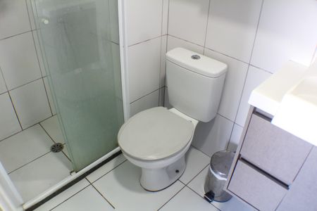 Apartamento para alugar com 46m², 2 quartos e 1 vaga Apartamento para alugar com 46m², 2 quartos e 1 vagaBanheiro