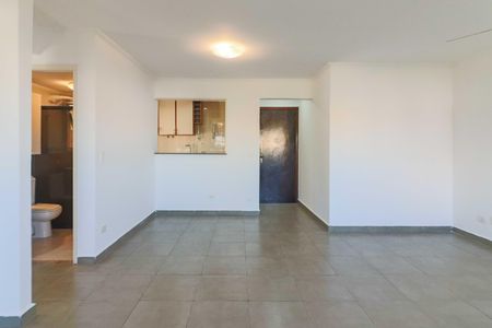 Apartamento à venda com 75m², 2 quartos e 1 vaga Apartamento à venda com 75m², 2 quartos e 1 vagaSala
