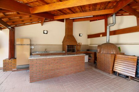 Apartamento à venda com 71m², 2 quartos e 1 vaga Apartamento à venda com 71m², 2 quartos e 1 vagaÁrea Comum - Churrasqueira