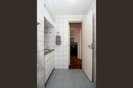 Apartamento à venda com 71m², 2 quartos e 1 vaga Apartamento à venda com 71m², 2 quartos e 1 vagaBanheiro