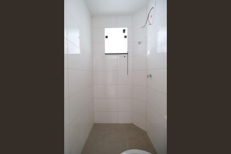 Apartamento à venda com 43m², 2 quartos e sem vaga Apartamento à venda com 43m², 2 quartos e sem vagaBanheiro