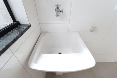 Apartamento à venda com 43m², 2 quartos e sem vaga Apartamento à venda com 43m², 2 quartos e sem vagaCozinha e Área de Serviço