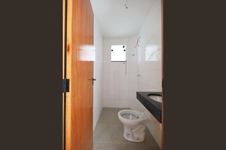 Apartamento à venda com 43m², 2 quartos e sem vaga Apartamento à venda com 43m², 2 quartos e sem vagaBanheiro