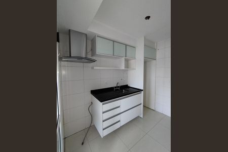 Apartamento à venda com 111m², 3 quartos e 3 vagas Apartamento à venda com 111m², 3 quartos e 3 vagasCozinha - Armários