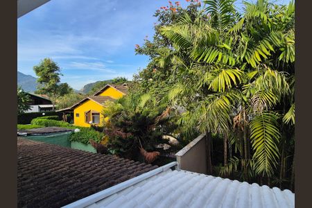 Casa de condomínio à venda com 180m², 3 quartos e 4 vagas Casa de condomínio à venda com 180m², 3 quartos e 4 vagasSuíte 2 - Vista