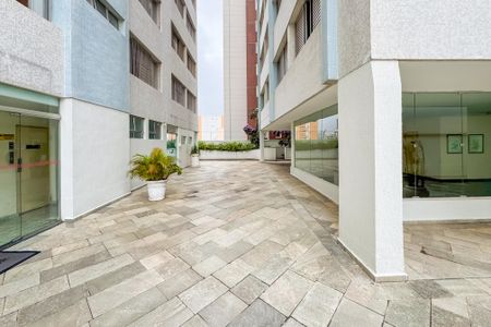 Apartamento à venda com 95m², 2 quartos e 1 vaga Apartamento à venda com 95m², 2 quartos e 1 vagaÁrea comum