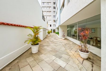 Apartamento à venda com 95m², 2 quartos e 1 vaga Apartamento à venda com 95m², 2 quartos e 1 vagaÁrea comum