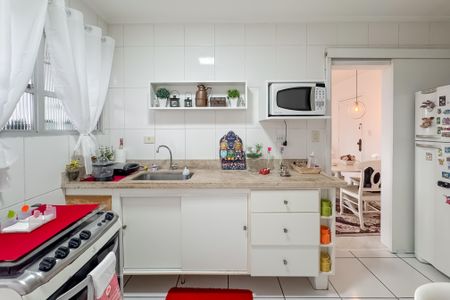 Apartamento à venda com 95m², 2 quartos e 1 vaga Apartamento à venda com 95m², 2 quartos e 1 vagaCozinha