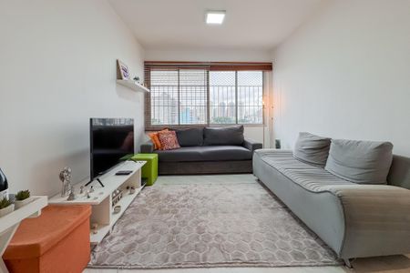 Apartamento à venda com 95m², 2 quartos e 1 vaga Apartamento à venda com 95m², 2 quartos e 1 vagaSala