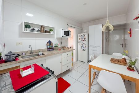 Apartamento à venda com 95m², 2 quartos e 1 vaga Apartamento à venda com 95m², 2 quartos e 1 vagaCozinha