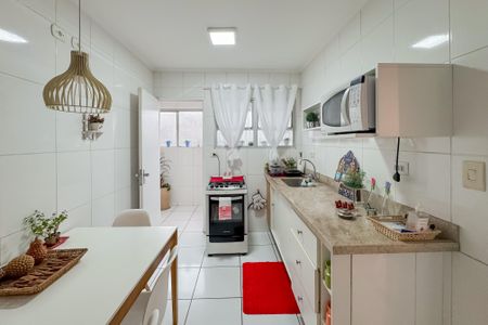 Apartamento à venda com 95m², 2 quartos e 1 vaga Apartamento à venda com 95m², 2 quartos e 1 vagaCozinha