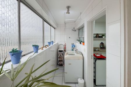 Apartamento à venda com 95m², 2 quartos e 1 vaga Apartamento à venda com 95m², 2 quartos e 1 vagaÁrea de Serviço