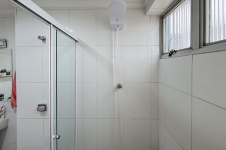 Apartamento à venda com 95m², 2 quartos e 1 vaga Apartamento à venda com 95m², 2 quartos e 1 vagaBanheiro Corredor