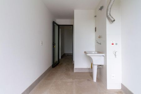 Apartamento à venda com 140m², 3 quartos e 2 vagas Apartamento à venda com 140m², 3 quartos e 2 vagasÁrea de Serviço