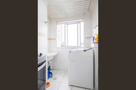 Apartamento à venda com 58m², 2 quartos e 1 vagaCozinha e Área de Serviço