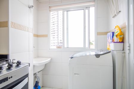 Apartamento à venda com 58m², 2 quartos e 1 vagaCozinha e Área de Serviço