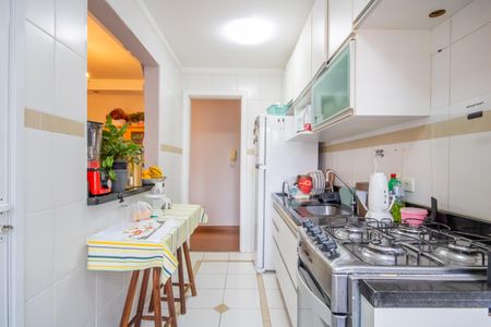 Apartamento à venda com 58m², 2 quartos e 1 vagaCozinha e Área de Serviço