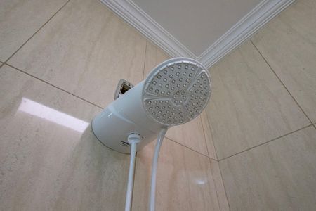 Casa para alugar com 700m², 5 quartos e 6 vagasBanheiro Suíte 1