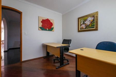 Casa para alugar com 700m², 5 quartos e 6 vagasEscritório