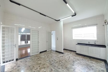 Casa à venda com 178m², 4 quartos e 1 vagaCozinha