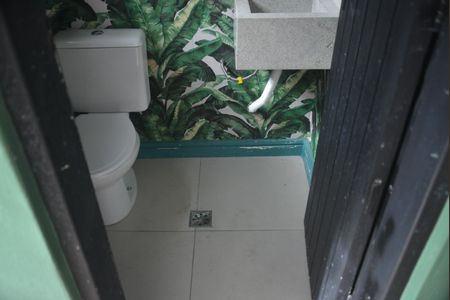 Casa à venda com 135m², 2 quartos e 1 vagaLavabo