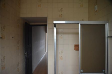 Casa à venda com 135m², 2 quartos e 1 vagaBanheiro