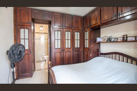 Apartamento à venda com 80m², 2 quartos e 2 vagas Apartamento à venda com 80m², 2 quartos e 2 vagasQuarto Suite