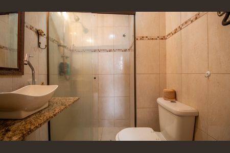 Apartamento à venda com 80m², 2 quartos e 2 vagas Apartamento à venda com 80m², 2 quartos e 2 vagasBanheiro Suite