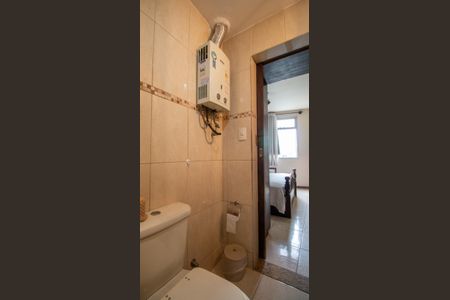 Apartamento à venda com 80m², 2 quartos e 2 vagas Apartamento à venda com 80m², 2 quartos e 2 vagasBanheiro Suite