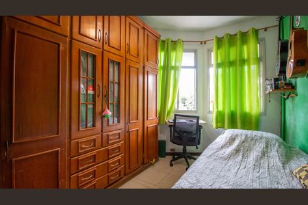 Apartamento à venda com 80m², 2 quartos e 2 vagas Apartamento à venda com 80m², 2 quartos e 2 vagasQuarto 1