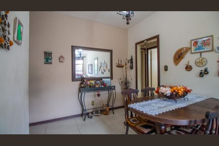 Apartamento à venda com 80m², 2 quartos e 2 vagas Apartamento à venda com 80m², 2 quartos e 2 vagasSala
