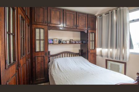 Apartamento à venda com 80m², 2 quartos e 2 vagas Apartamento à venda com 80m², 2 quartos e 2 vagasQuarto Suite