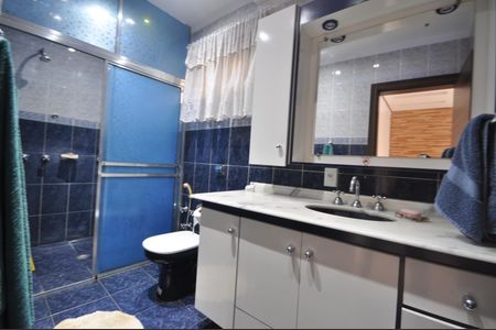 Casa à venda com 700m², 4 quartos e 3 vagasBanheiro Social