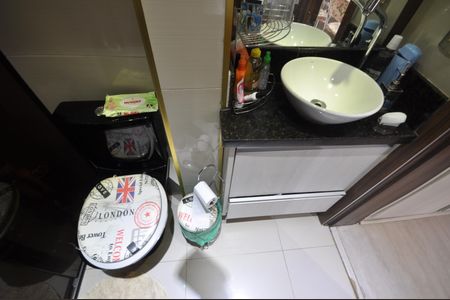 Casa à venda com 700m², 4 quartos e 3 vagasBanheiro da Suíte 2