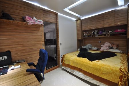 Casa à venda com 700m², 4 quartos e 3 vagasSuíte 1