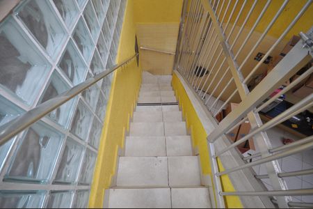 Casa à venda com 700m², 4 quartos e 3 vagasEscada de acesso a Churrasqueira 2