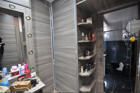 Casa à venda com 700m², 4 quartos e 3 vagasCloset