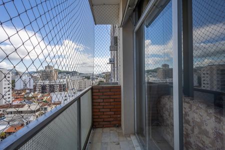 Apartamento à venda com 83m², 2 quartos e 1 vagaSala Varanda