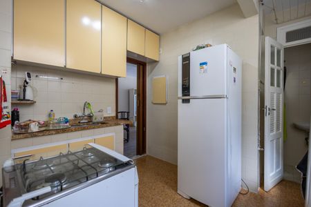 Apartamento à venda com 83m², 2 quartos e 1 vagaCozinha